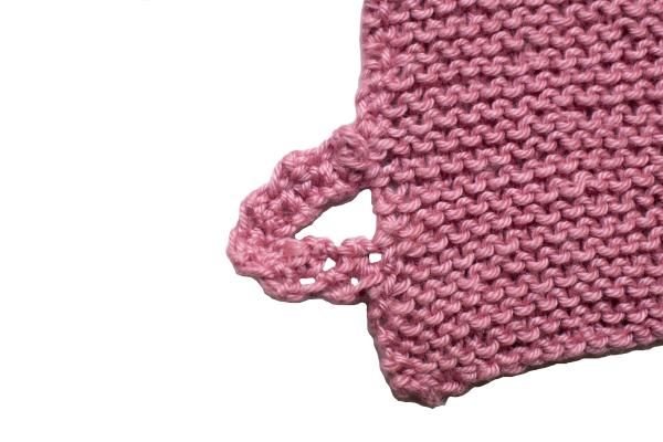 Knitted washcloth in old pink cotton width 22 cm 8,66 inch